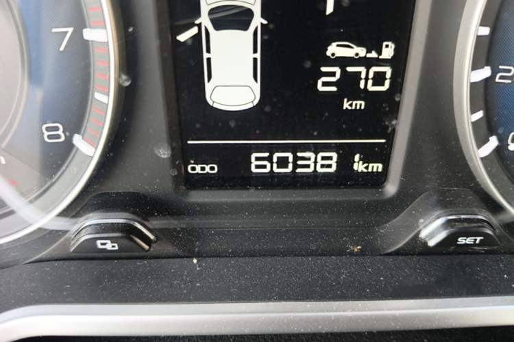 Used Geely Auto Vision X3 2019 Upgraded Model 1.5L CVT Elite Version Odometer Close Up