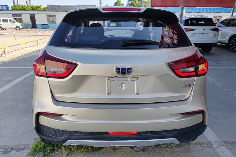 Used Geely Auto Vision X3 2019 Upgraded Model 1.5L CVT Prestige Version Rear