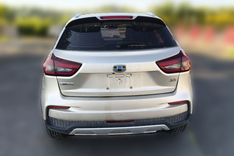 Used Geely Auto Vision X3 2019 Upgraded Model 1.5L CVT Elite Version Rear