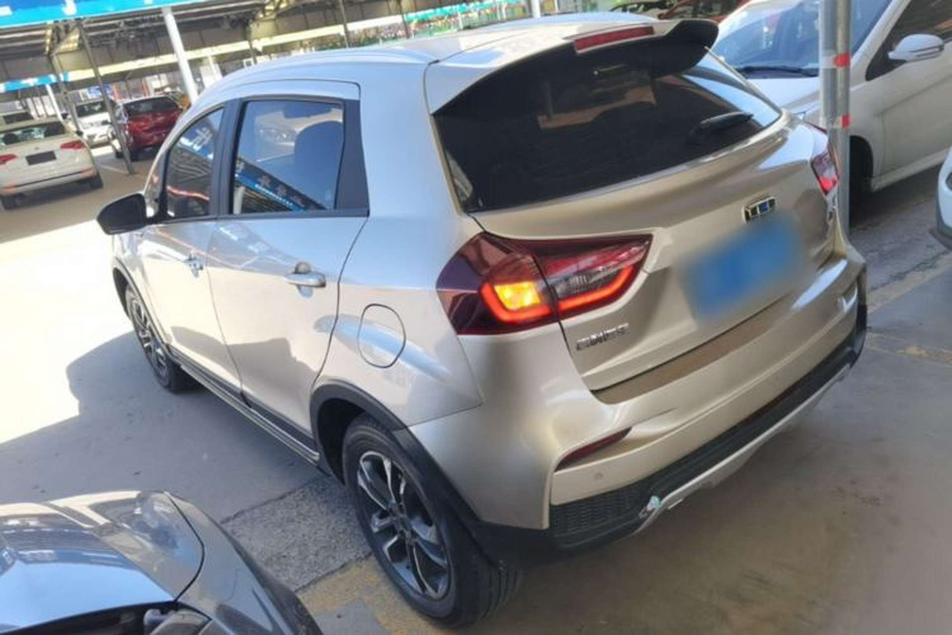Used Geely Auto Vision X3 2019 Upgraded Model 1.5L CVT Elite Version Rear Left 45 Deg