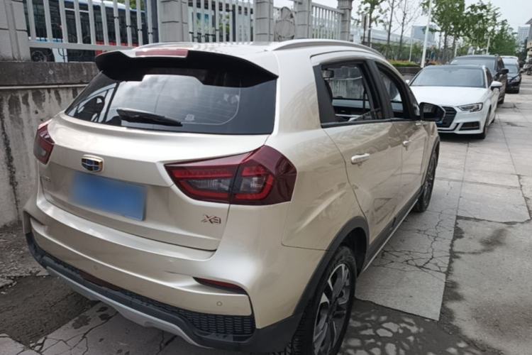 Used Geely Auto Vision X3 2019 Upgraded Model 1.5L CVT Elite Version Rear Right 45 Deg