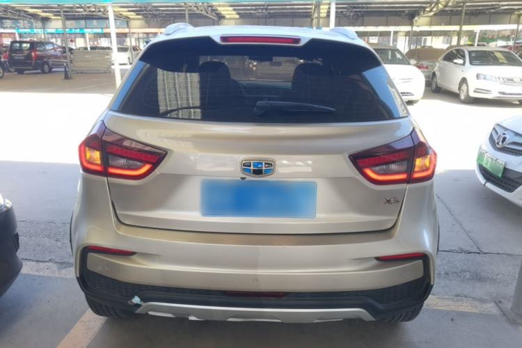 Used Geely Auto Vision X3 2019 Upgraded Model 1.5L CVT Elite Version Rear