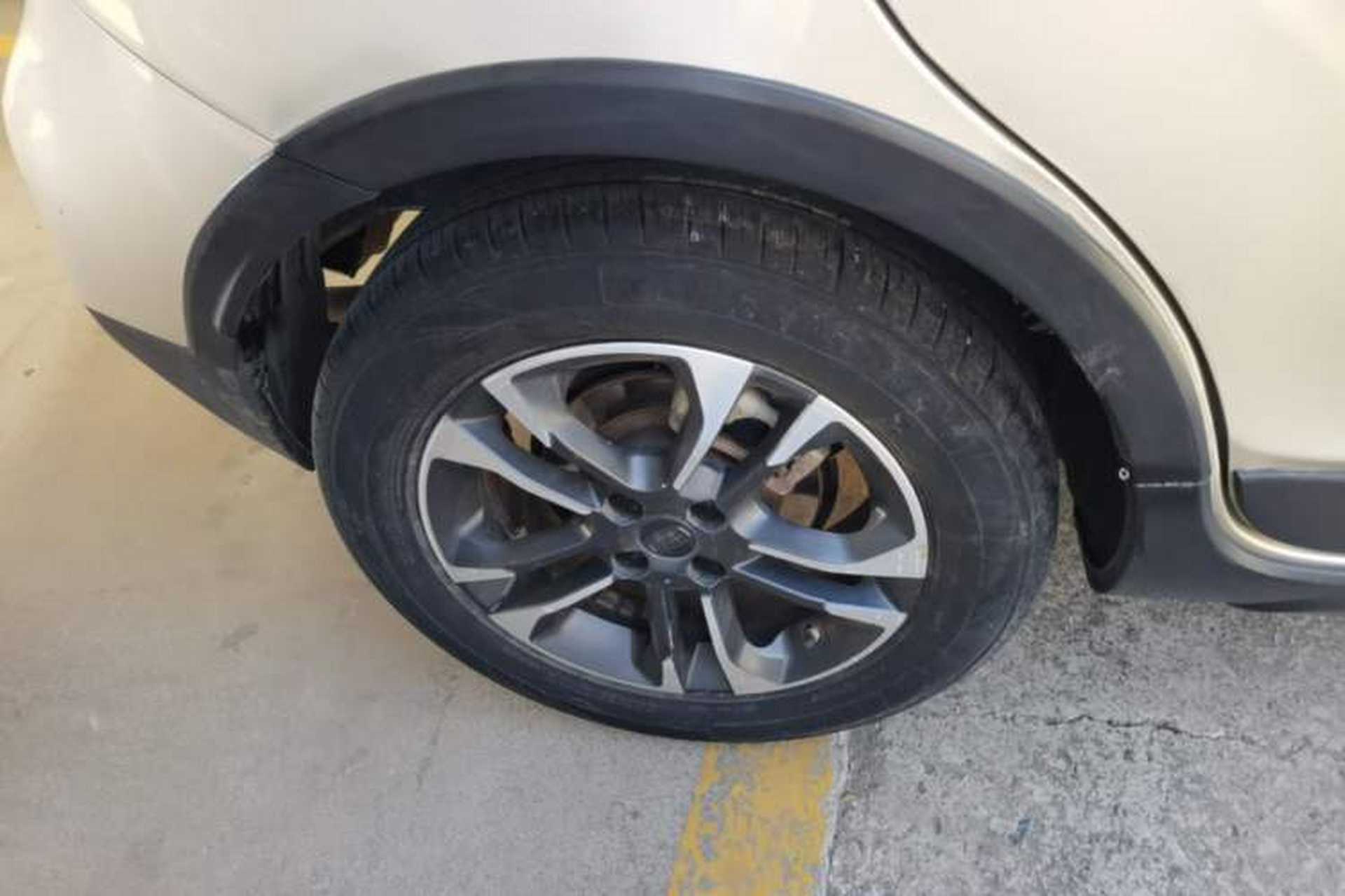 Used Geely Auto Vision X3 2019 Upgraded Model 1.5L CVT Elite Version Right Rear Wheel Hub