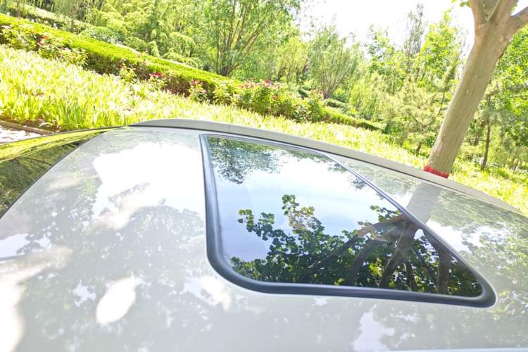 Used Geely Auto Vision X3 2019 Upgraded Model 1.5L Manual Luxury Version Roof