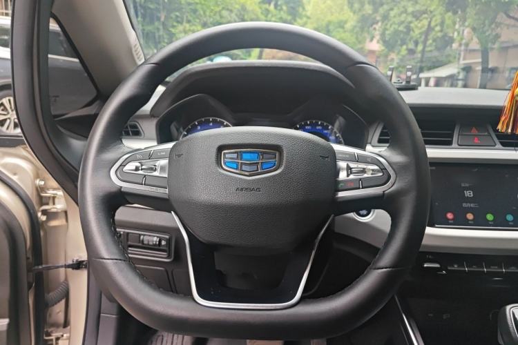 Used Geely Auto Vision X3 2019 Upgraded Model 1.5L CVT Elite Version Steering Wheel