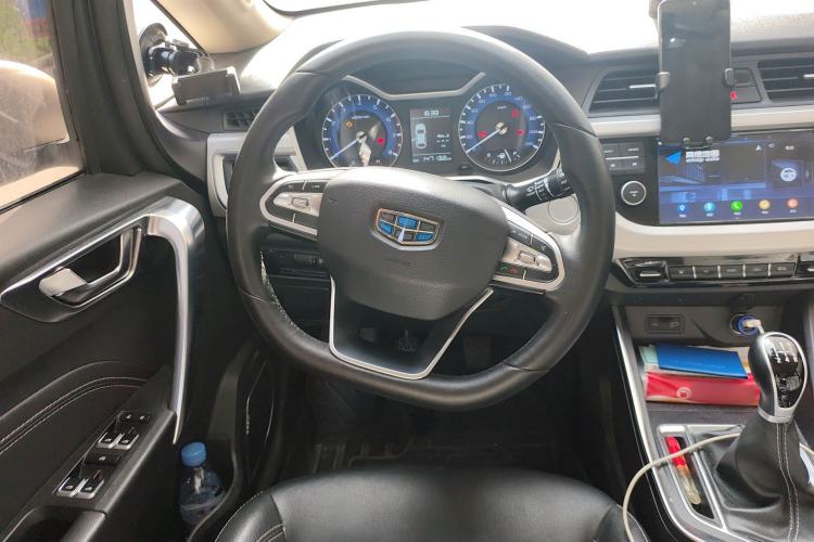 Used Geely Auto Vision X3 2019 Upgraded Model 1.5L Manual Luxury Version Steering Wheel