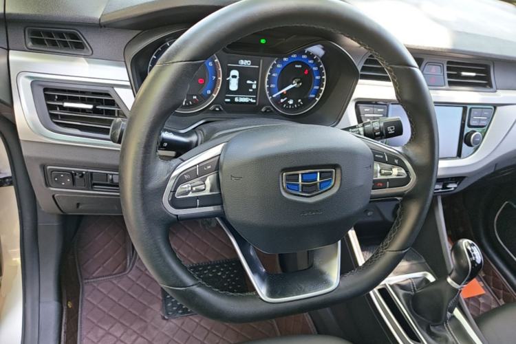 Used Geely Auto Vision X3 2019 Upgraded Model 1.5L Manual Luxury Version Steering Wheel