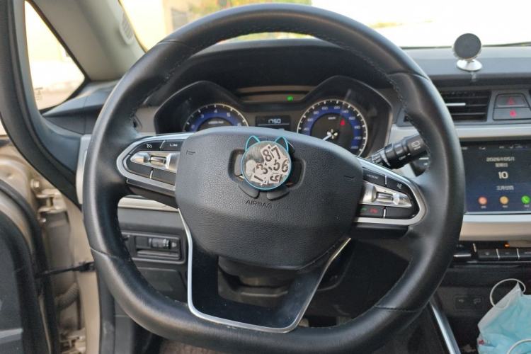 Used Geely Auto Vision X3 2019 Upgraded Model 1.5L CVT Elite Version Steering Wheel
