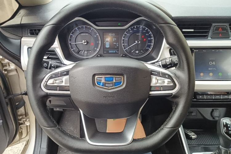 Used Geely Auto Vision X3 2019 Upgraded Model 1.5L CVT Elite Version Steering Wheel