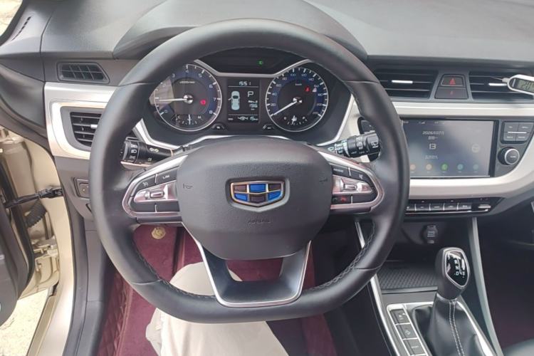 Used Geely Auto Vision X3 2019 Upgraded Model 1.5L CVT Elite Version Steering Wheel