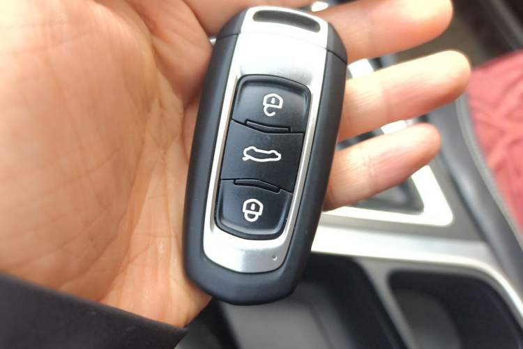 Used Geely Auto Vision X3 2019 Upgraded Model 1.5L CVT Prestige Version Vehicle Key