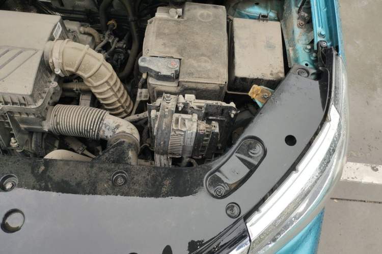 Used Geely Auto Vision X3 2020 1.5L CVT Luxury Model Engine Bay Left
