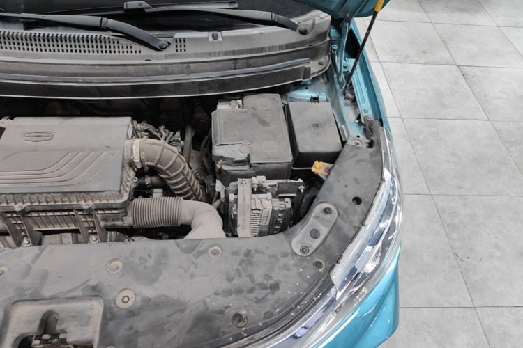 Used Geely Auto Vision X3 2020 1.5L CVT Luxury Model Engine Bay Left