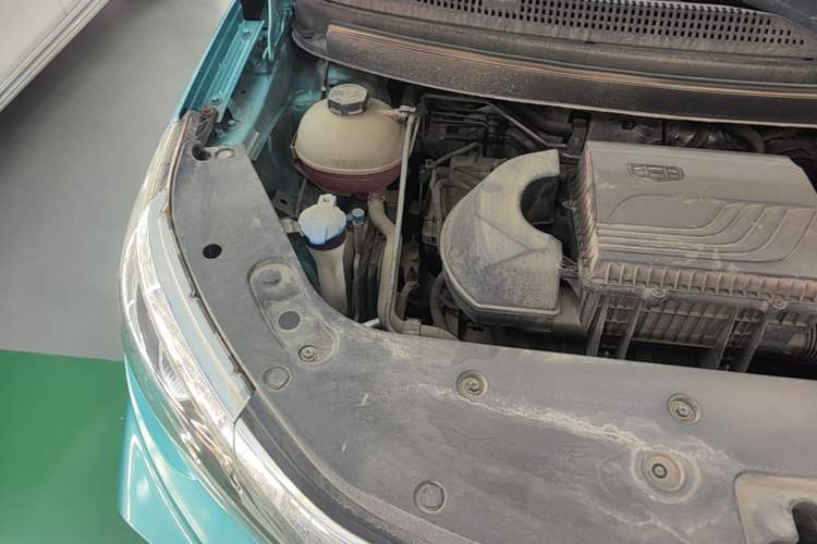 Used Geely Auto Vision X3 2020 1.5L CVT Luxury Model Engine Bay Right