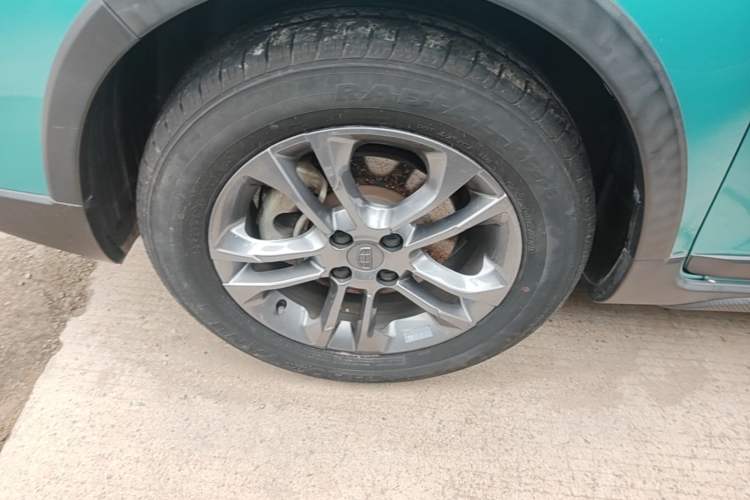 Used Geely Auto Vision X3 2020 1.5L CVT Luxury Model Exterior 4
