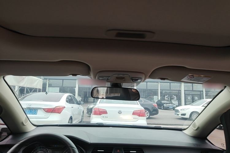 Used Geely Auto Vision X3 2020 1.5L CVT Luxury Model Headliner