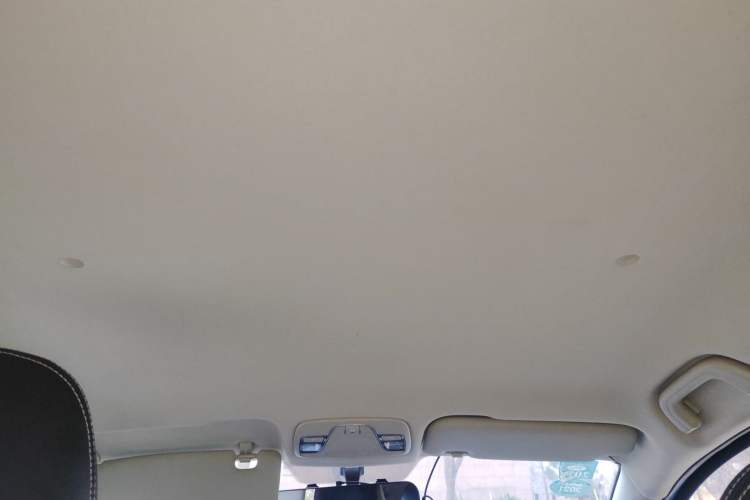 Used Geely Auto Vision X3 2020 1.5L CVT Elite Edition Headliner