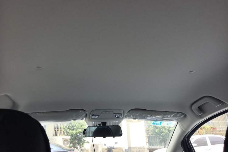 Used Geely Auto Vision X3 2020 1.5L Manual Elite Edition Headliner