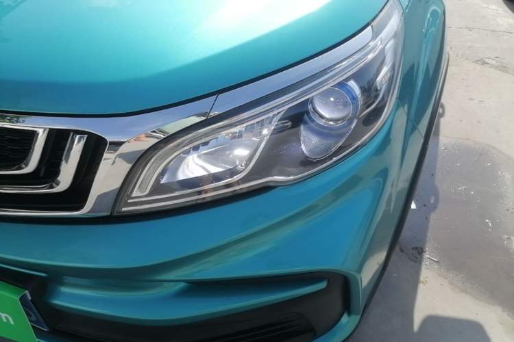 Used Geely Auto Vision X3 2020 1.5L CVT Luxury Model Left Front Headlight
