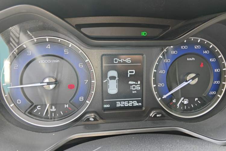 Used Geely Auto Vision X3 2020 1.5L CVT Elite Edition Odometer Close Up