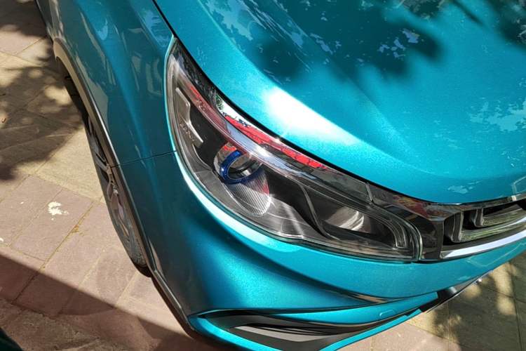 Used Geely Auto Vision X3 2020 1.5L CVT Luxury Model Right Front Headlight