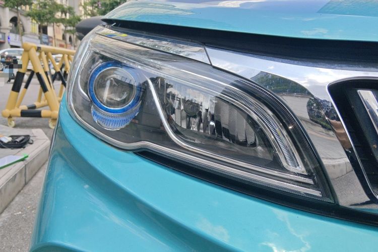Used Geely Auto Vision X3 2020 1.5L CVT Elite Edition Right Front Headlight