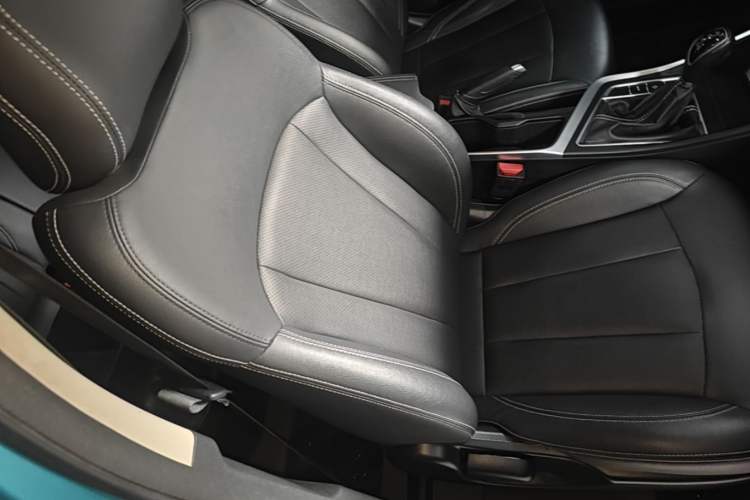 Used Geely Auto Vision X3 2020 1.5L CVT Luxury Model Right Front Seat