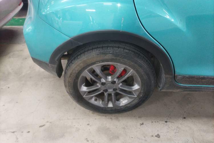 Used Geely Auto Vision X3 2020 1.5L CVT Luxury Model Right Rear Wheel Hub