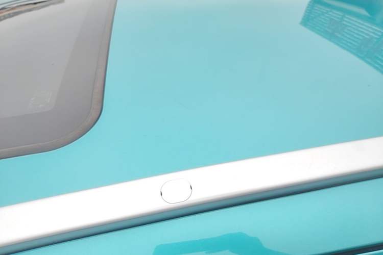 Used Geely Auto Vision X3 2020 1.5L CVT Luxury Model Roof