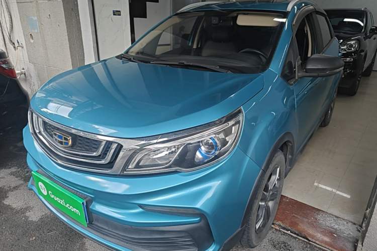 Used Geely Auto Vision X3 2020 1.5L CVT Luxury Model Guazi used car, China used car export, Used car for sale, Used cars, Cheapest cars for sale