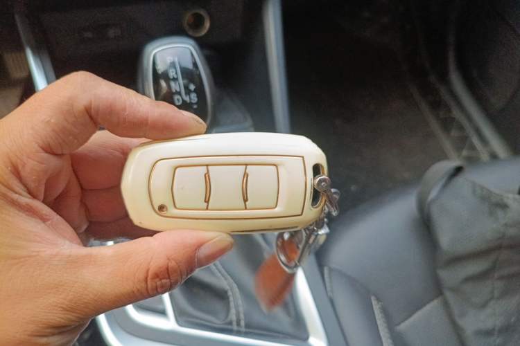 Used Geely Auto Vision X3 2020 1.5L CVT Luxury Model Vehicle Key