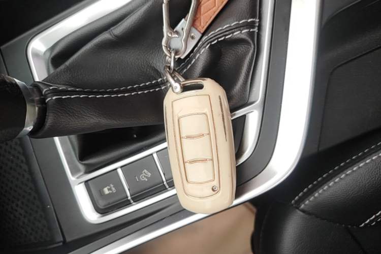 Used Geely Auto Vision X3 2020 1.5L CVT Luxury Model Vehicle Key
