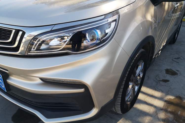 Used Geely Auto Vision X3 2020 1.5L Manual Elite Edition Left Front Headlight