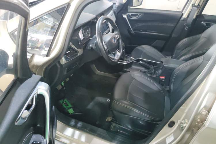 Used Geely Auto Vision X3 2020 1.5L Manual Luxury Edition Driver Seat