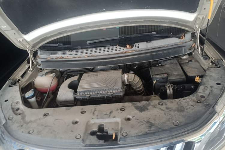 Used Geely Auto Vision X3 2020 1.5L Manual Luxury Edition Engine Bay