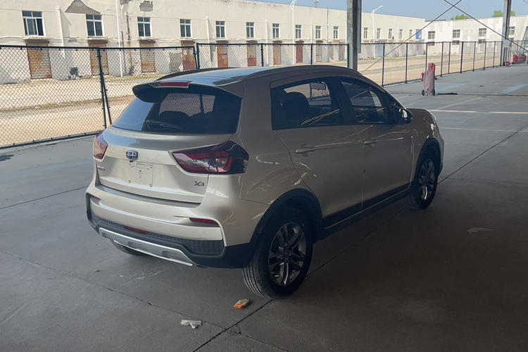 Used Geely Auto Vision X3 2020 1.5L CVT Elite Edition Exterior 3