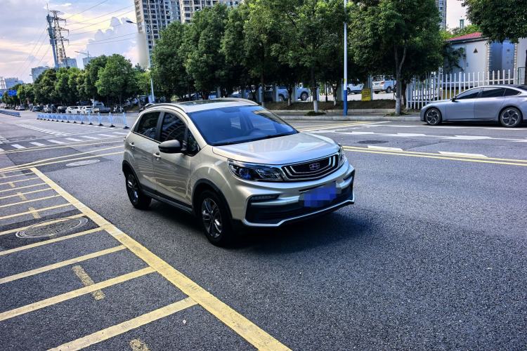 Used Geely Auto Vision X3 2020 1.5L CVT Luxury Model Exterior 3