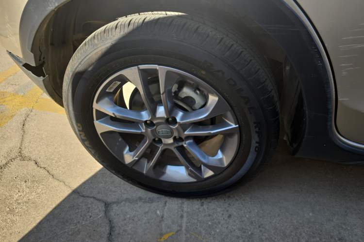 Used Geely Auto Vision X3 2020 1.5L Manual Happiness Edition Exterior 5