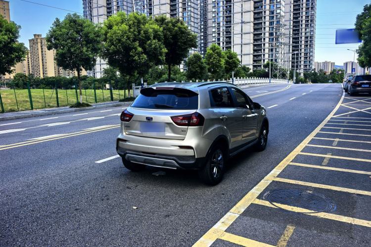 Used Geely Auto Vision X3 2020 1.5L CVT Luxury Model Exterior 6