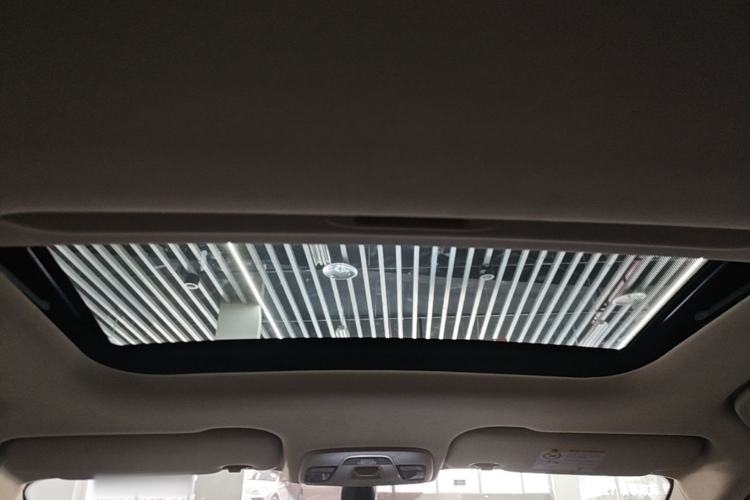 Used Geely Auto Vision X3 2020 1.5L CVT Luxury Model Headliner