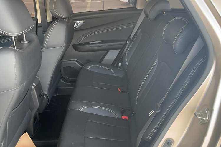 Used Geely Auto Vision X3 2020 1.5L CVT Elite Edition Interior 1
