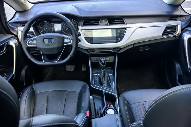 Used Geely Auto Vision X3 2020 1.5L CVT Luxury Model Interior 2