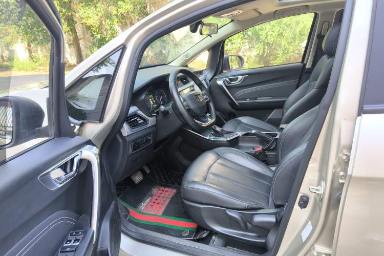 Used Geely Auto Vision X3 2020 1.5L CVT Luxury Model Interior 2