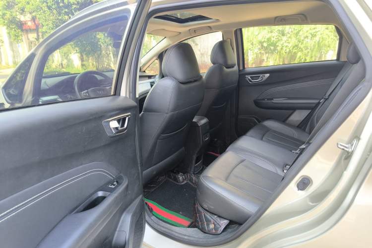 Used Geely Auto Vision X3 2020 1.5L CVT Luxury Model Interior 3