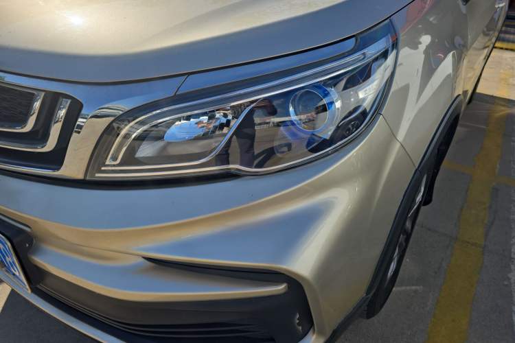 Used Geely Auto Vision X3 2020 1.5L Manual Happiness Edition Left Front Headlight
