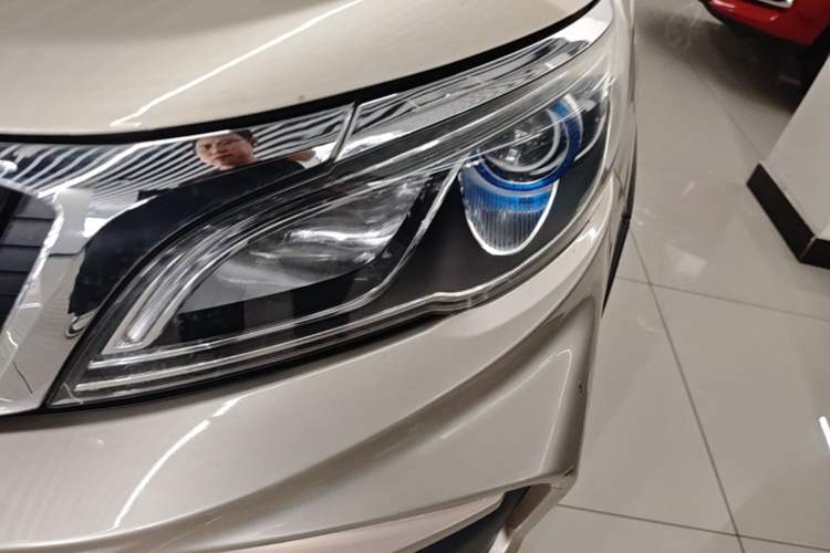 Used Geely Auto Vision X3 2020 1.5L CVT Luxury Model Left Front Headlight