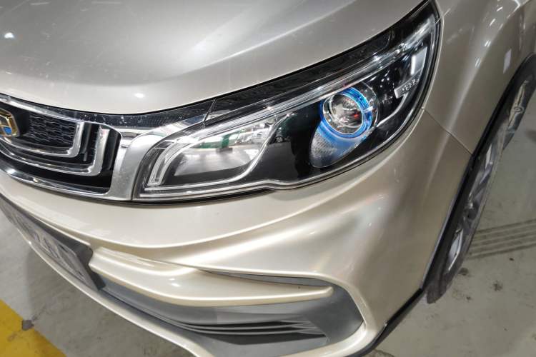 Used Geely Auto Vision X3 2020 1.5L Manual Luxury Edition Left Front Headlight