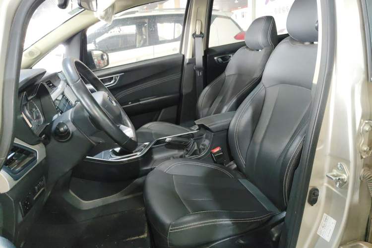 Used Geely Auto Vision X3 2020 1.5L Manual Luxury Edition Left Front Seat