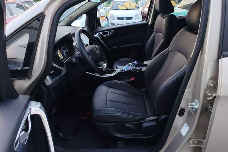Used Geely Auto Vision X3 2020 1.5L CVT Luxury Model Left Front Seat