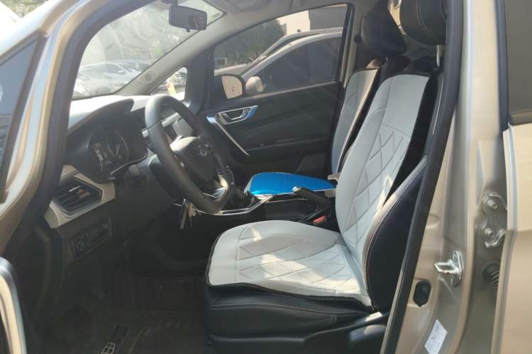 Used Geely Auto Vision X3 2020 1.5L Manual Elite Edition Left Front Seat